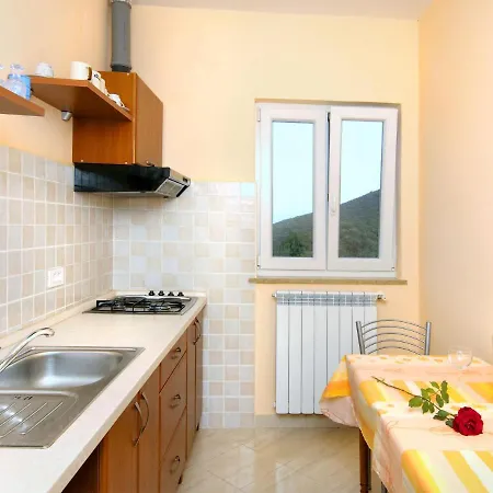 Princip-5 By Interhome * Labin (Istria)
